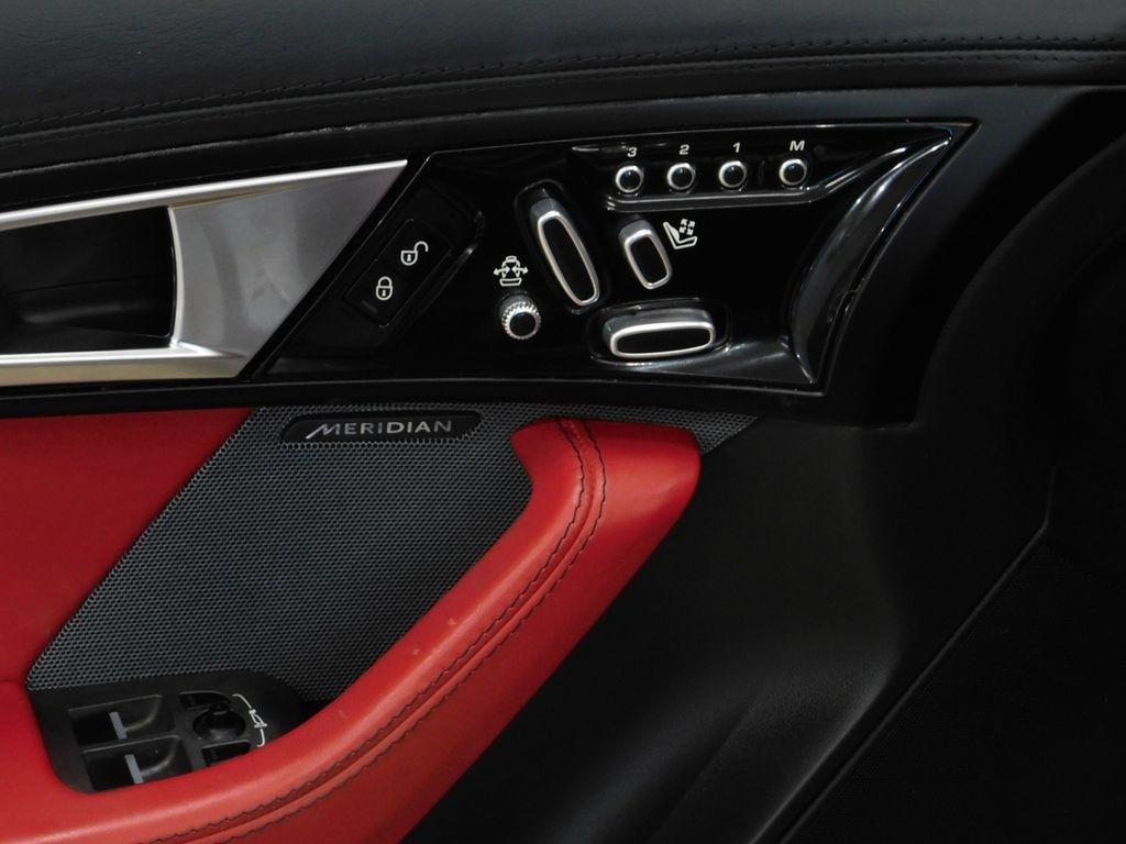 Jaguar F-Type V8 S 2014