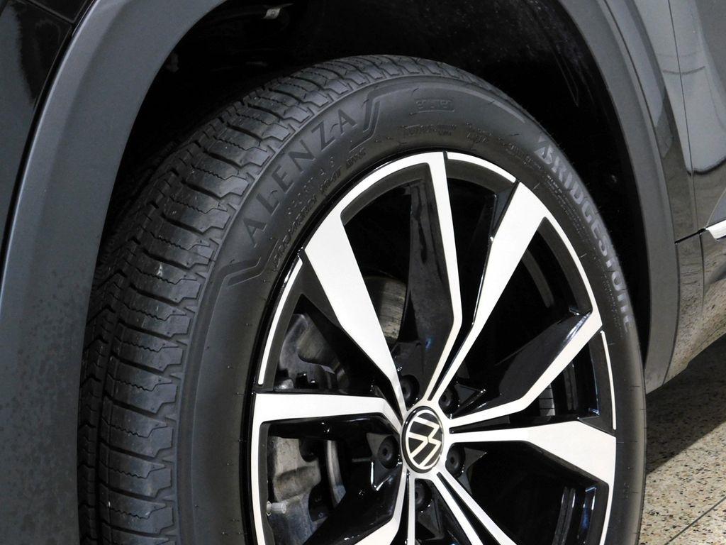 Volkswagen Atlas SEL Premium R-Line 4MOTION 2026