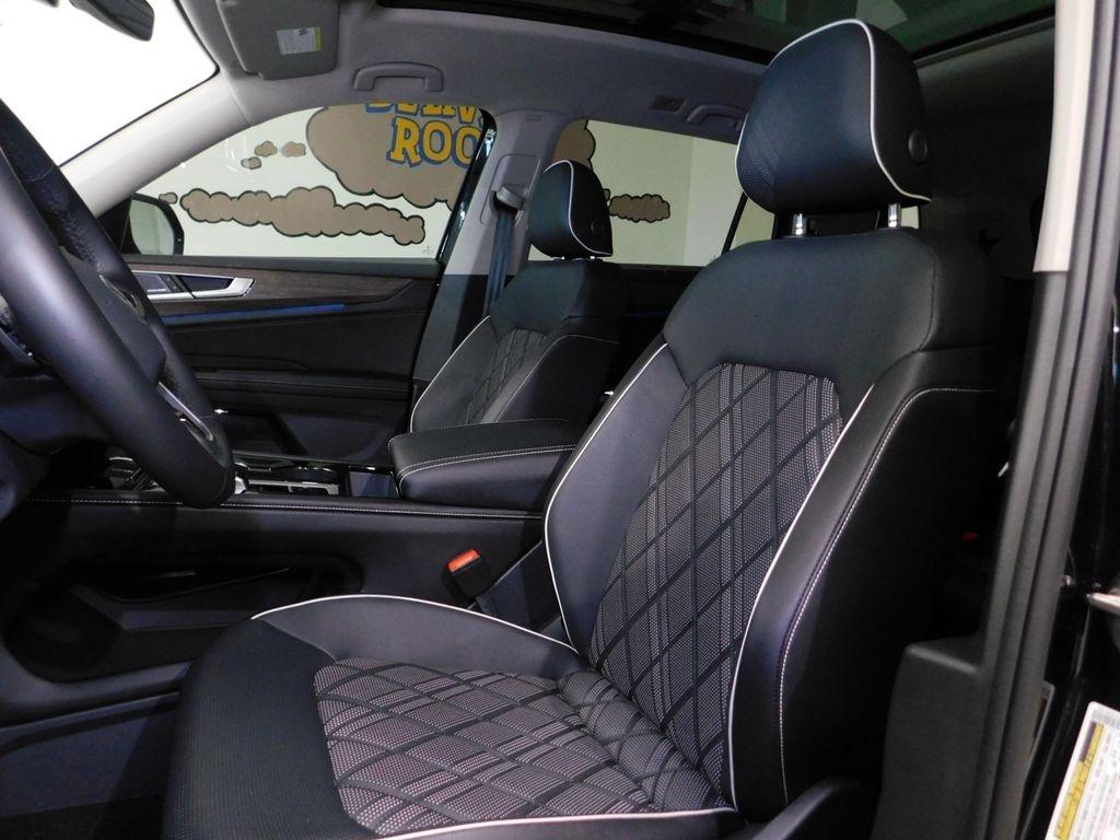 Volkswagen Atlas SEL Premium R-Line 4MOTION 2026