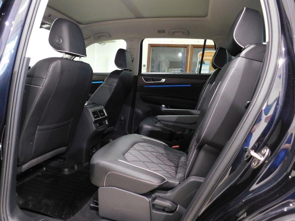 Volkswagen Atlas SEL Premium R-Line 4MOTION 2026