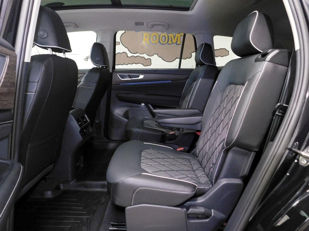 Volkswagen Atlas SEL Premium R-Line 4MOTION 2026