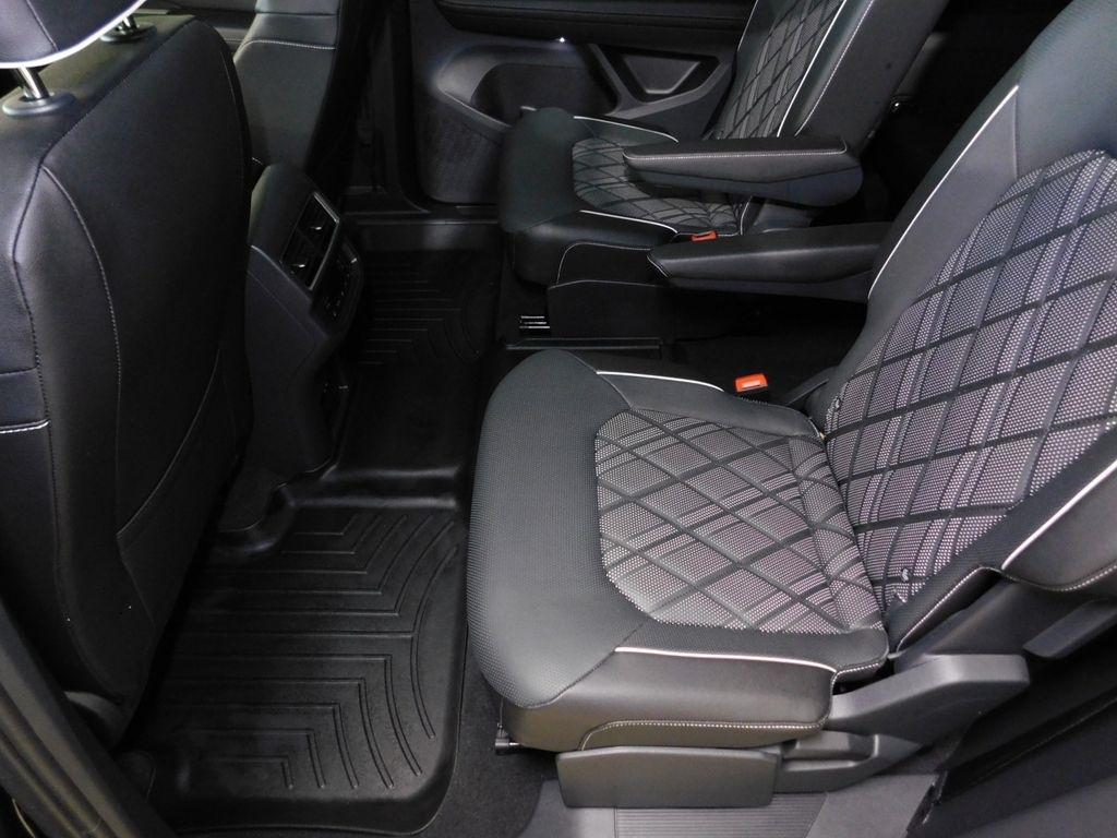 Volkswagen Atlas SEL Premium R-Line 4MOTION 2026