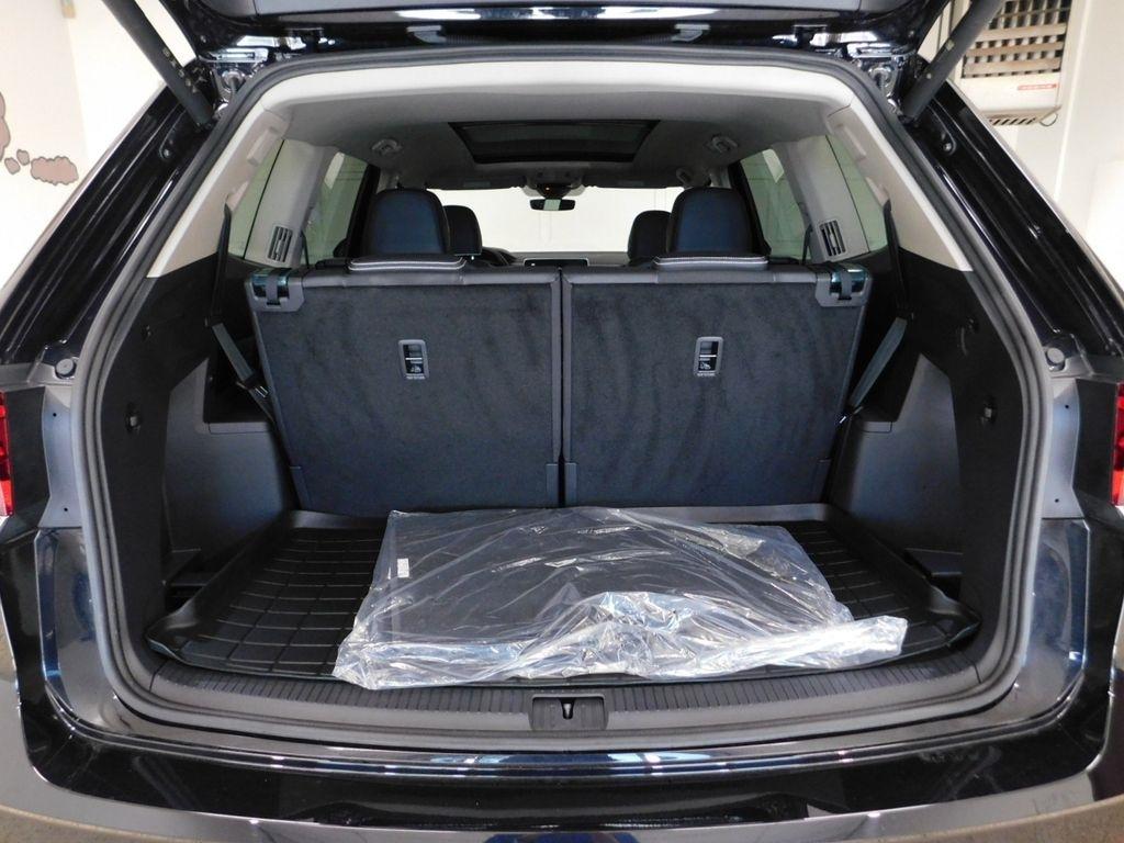 Volkswagen Atlas SEL Premium R-Line 4MOTION 2026