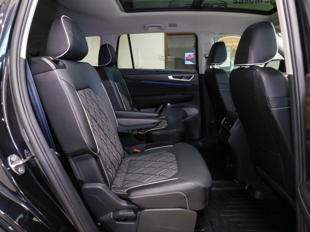 Volkswagen Atlas SEL Premium R-Line 4MOTION 2026