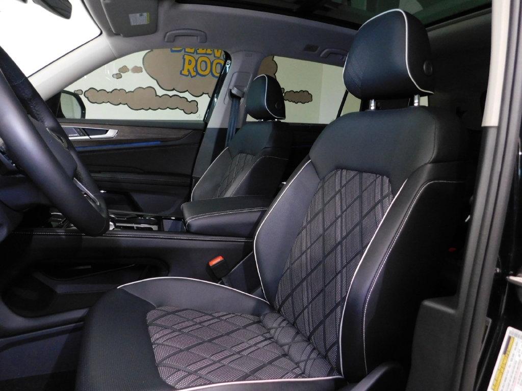 Volkswagen Atlas SEL Premium R-Line 4MOTION 2026