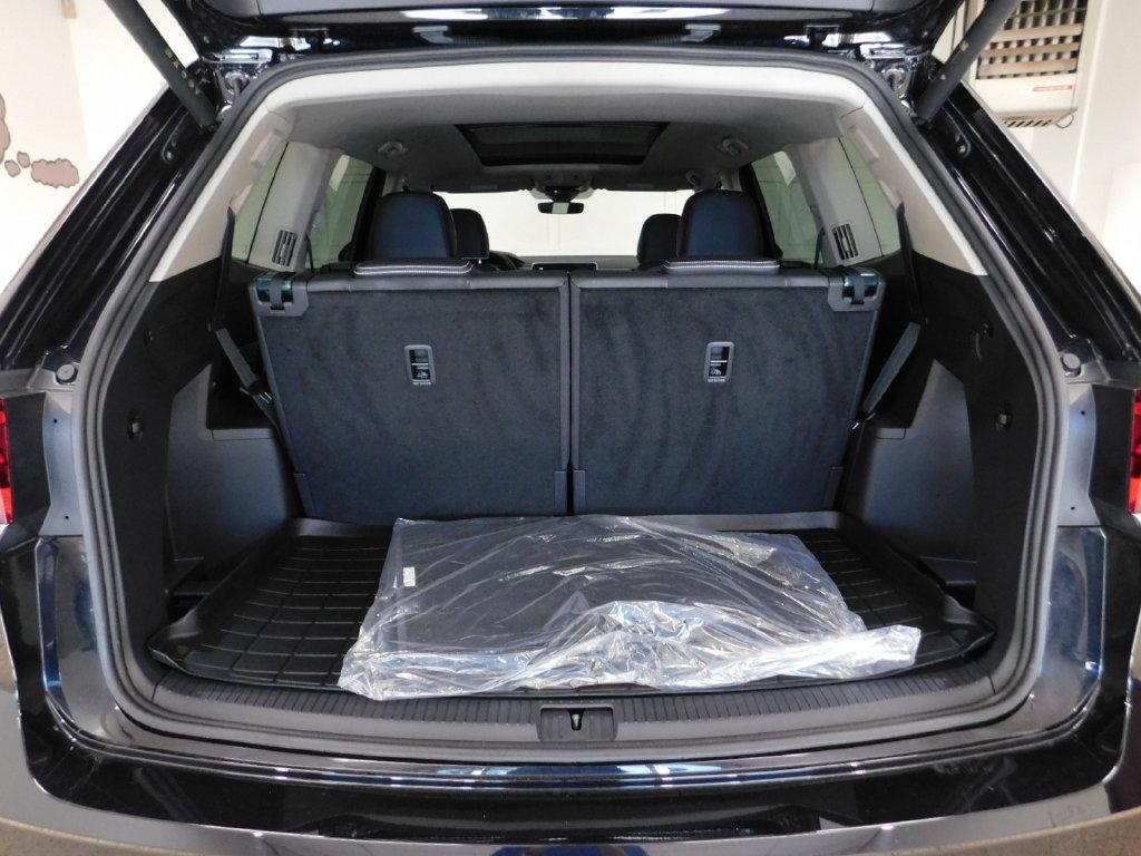 Volkswagen Atlas SEL Premium R-Line 4MOTION 2026