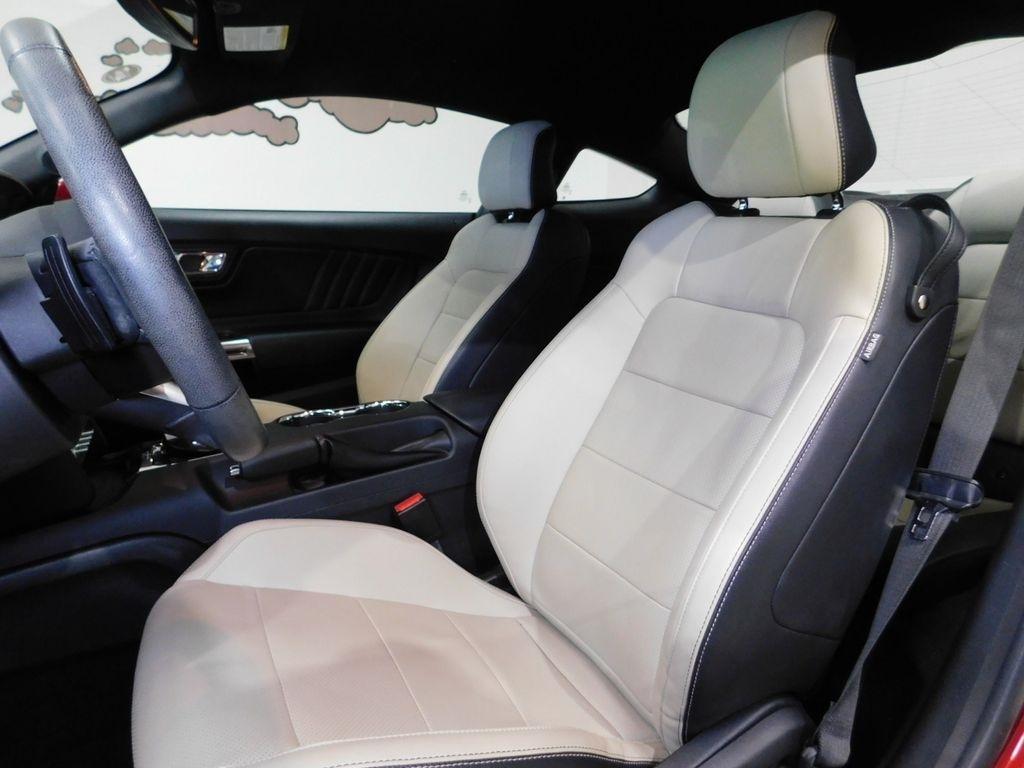 Ford Mustang EcoBoost Premium Coupe 2015