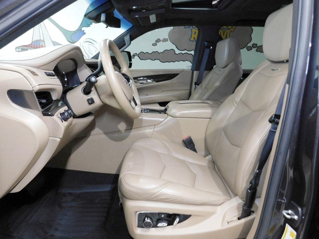 Cadillac Escalade Platinum 4WD 2018