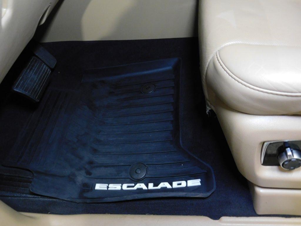 Cadillac Escalade Platinum 4WD 2018