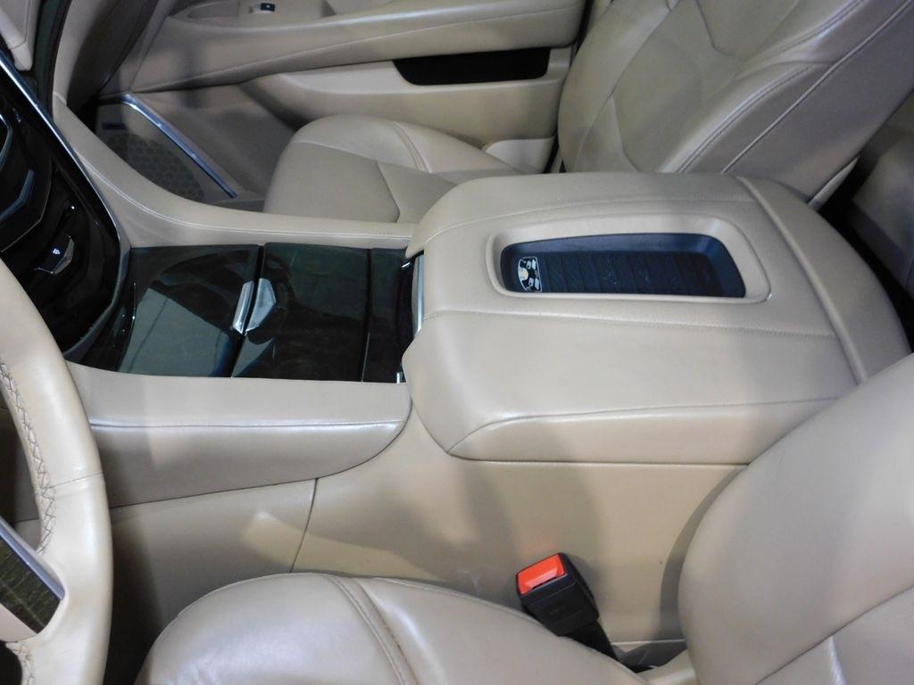 Cadillac Escalade Platinum 4WD 2018