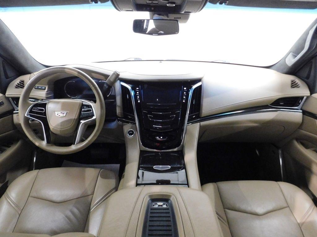 Cadillac Escalade Platinum 4WD 2018