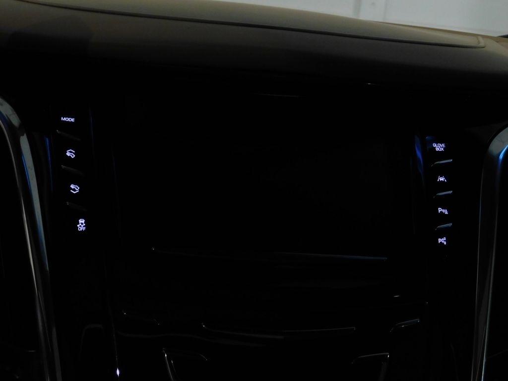 Cadillac Escalade Platinum 4WD 2018