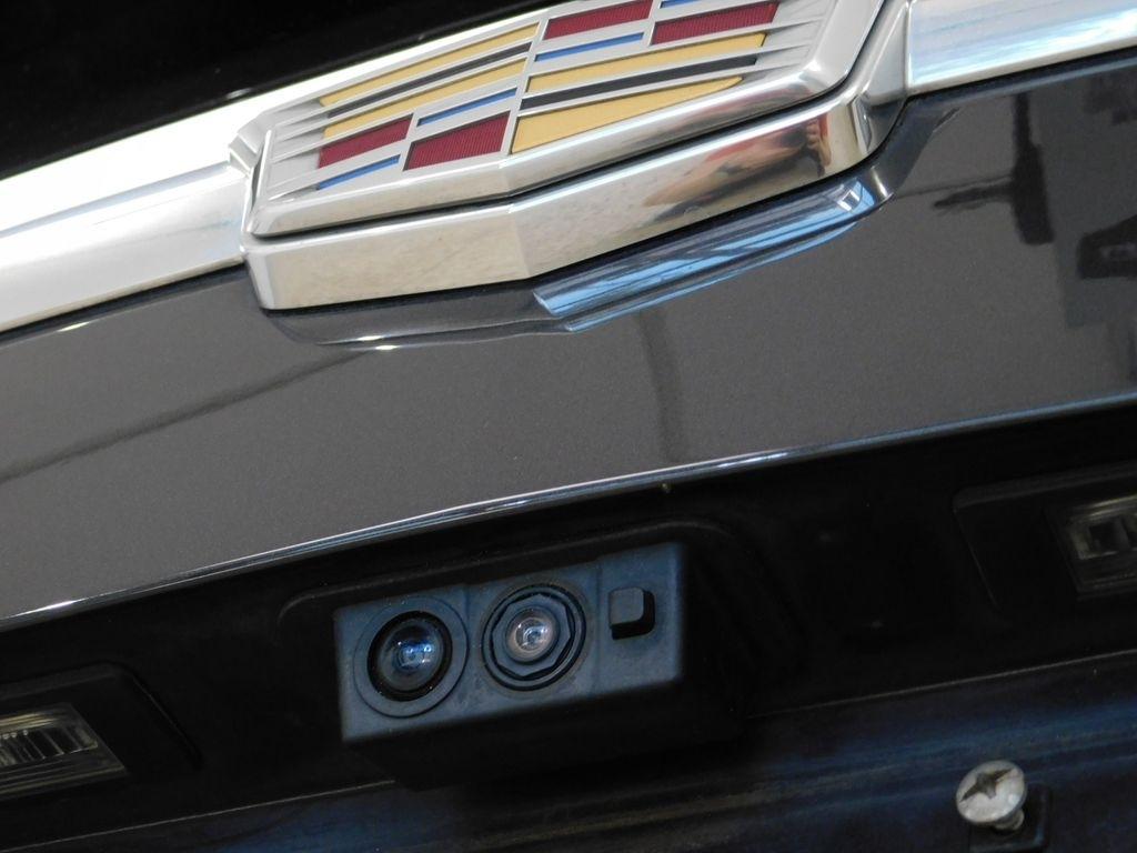 Cadillac Escalade Platinum 4WD 2018