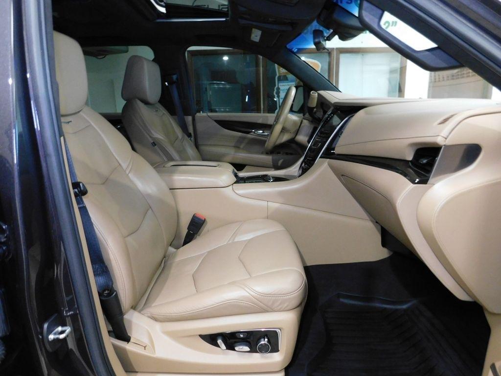 Cadillac Escalade Platinum 4WD 2018