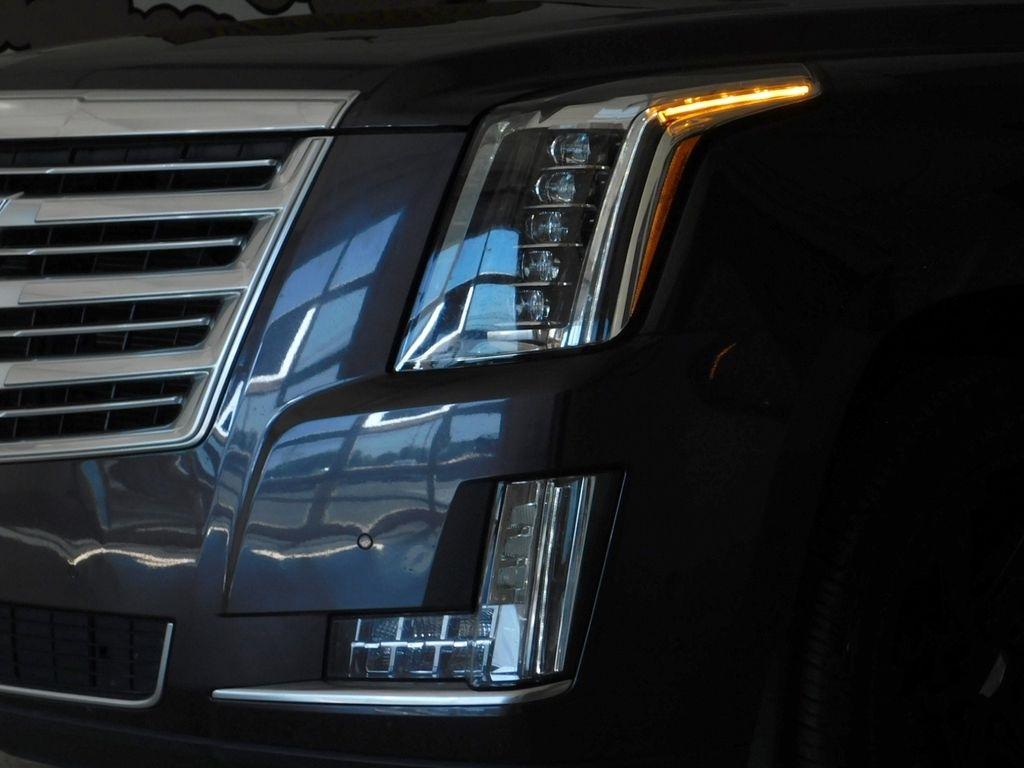 Cadillac Escalade Platinum 4WD 2018