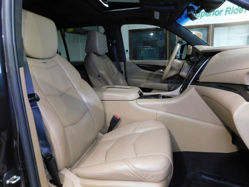 Cadillac Escalade Platinum 4WD 2018