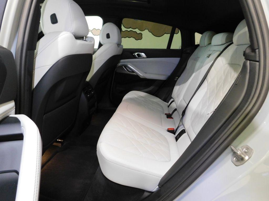 BMW X6 xDrive40i 2024