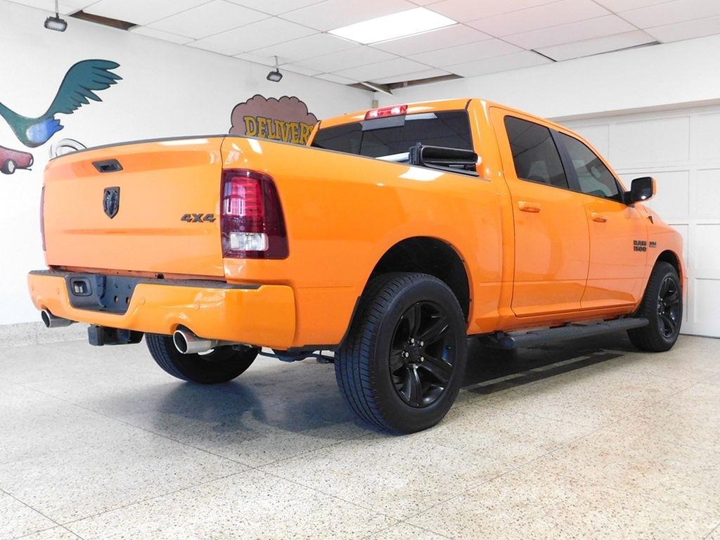 RAM 1500 Sport Crew Cab SWB 4WD 2017