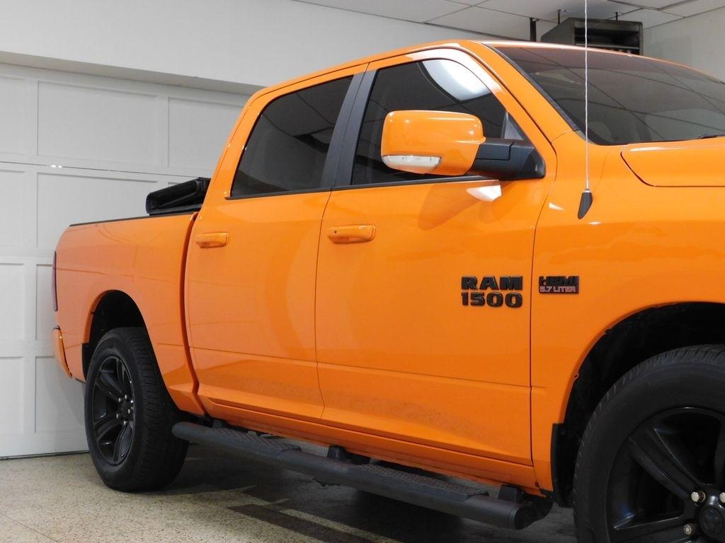 RAM 1500 Sport Crew Cab SWB 4WD 2017