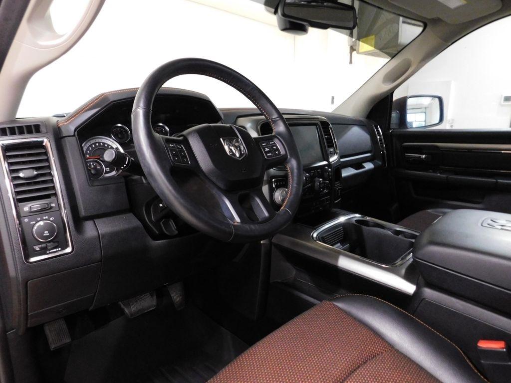 RAM 1500 Sport Crew Cab SWB 4WD 2017