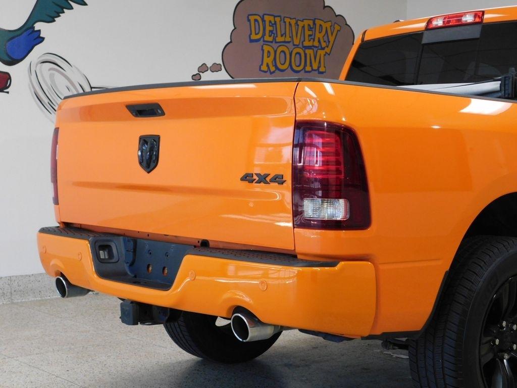 RAM 1500 Sport Crew Cab SWB 4WD 2017