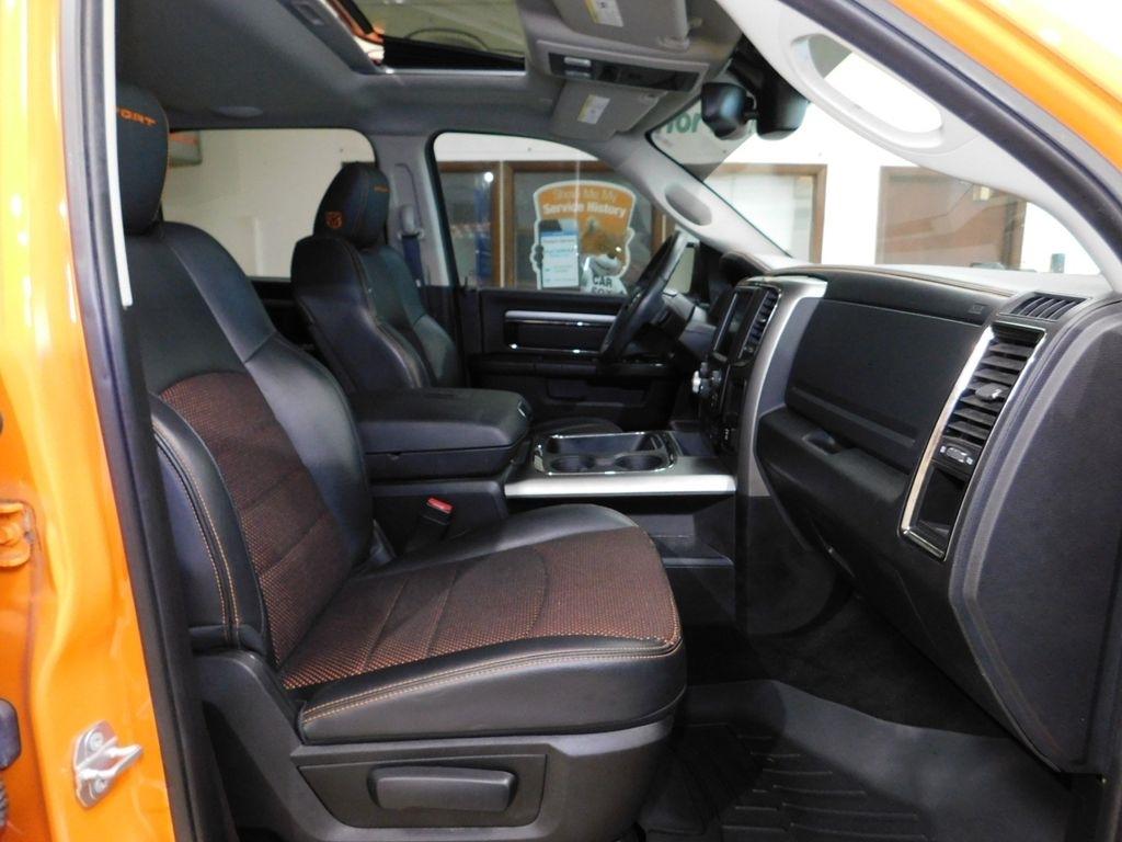 RAM 1500 Sport Crew Cab SWB 4WD 2017