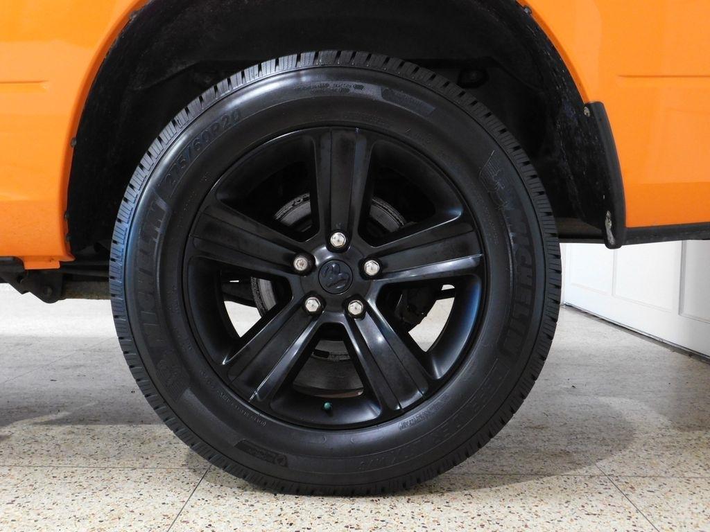 RAM 1500 Sport Crew Cab SWB 4WD 2017
