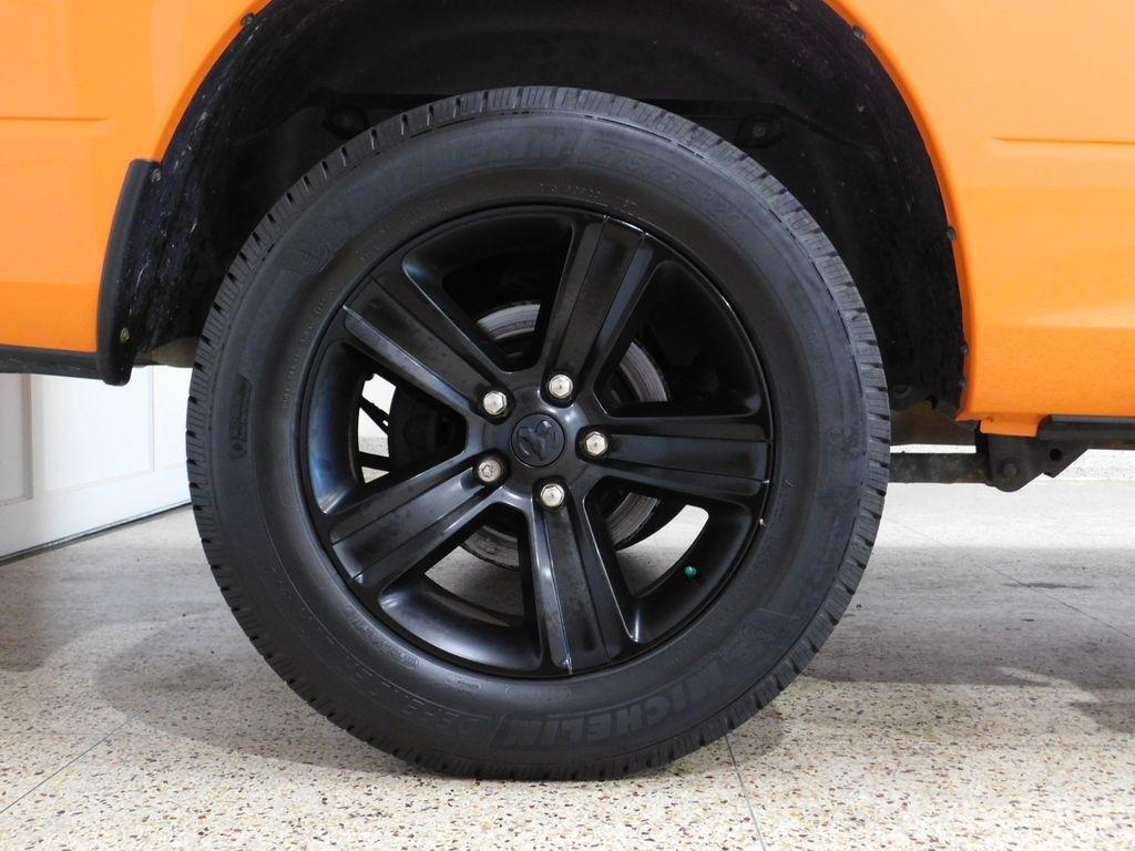 RAM 1500 Sport Crew Cab SWB 4WD 2017
