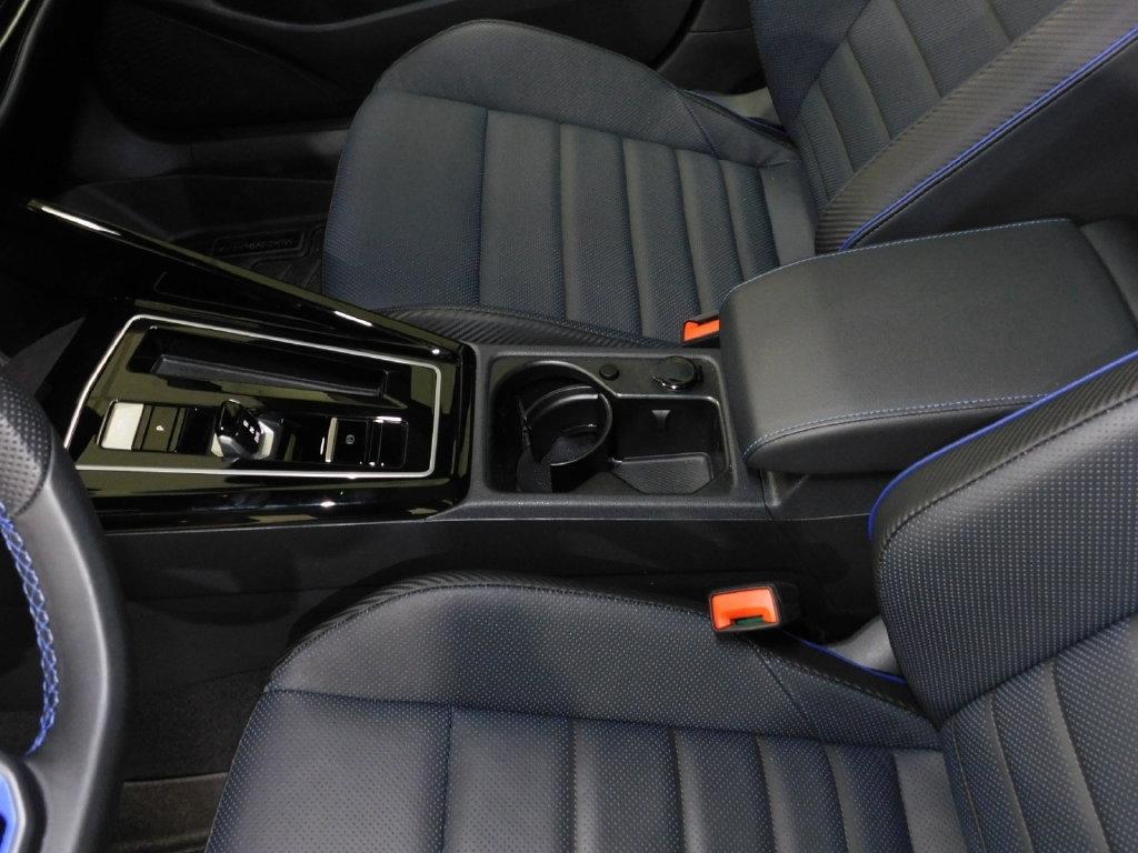 Volkswagen Golf R 2.0 TSI 2026
