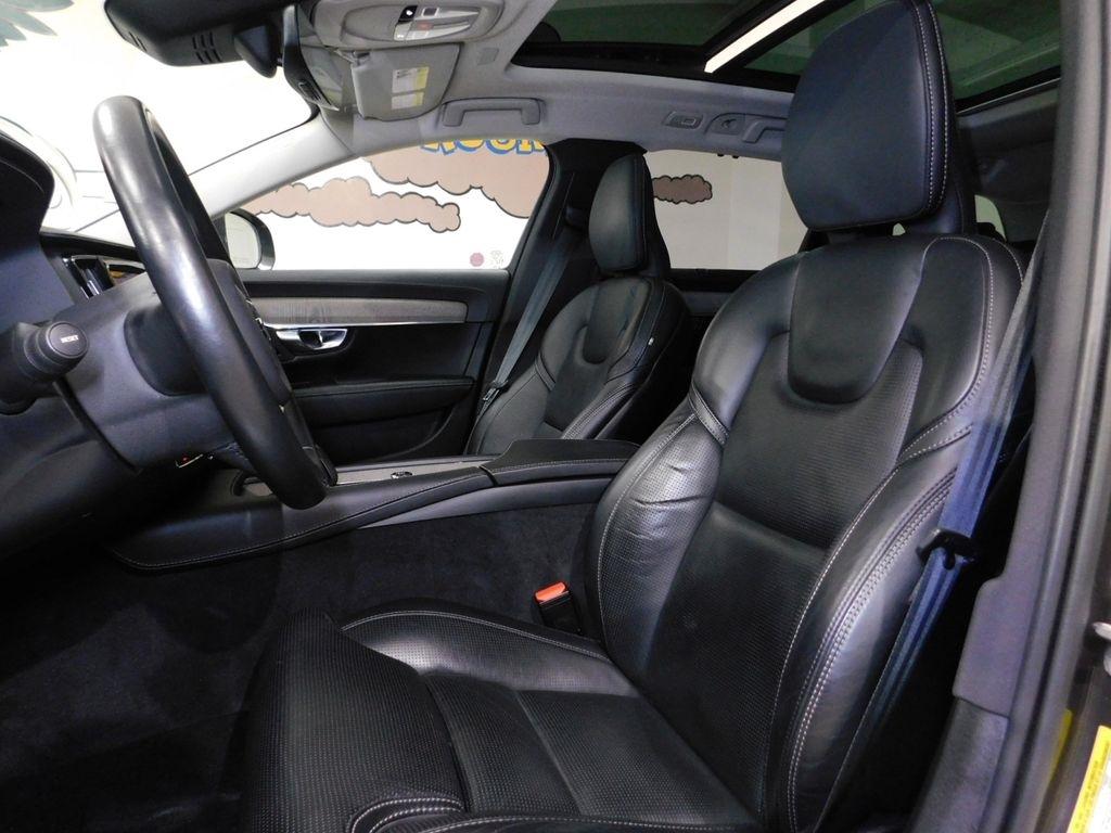 Volvo V90 Cross Country B6 Inscription 2022