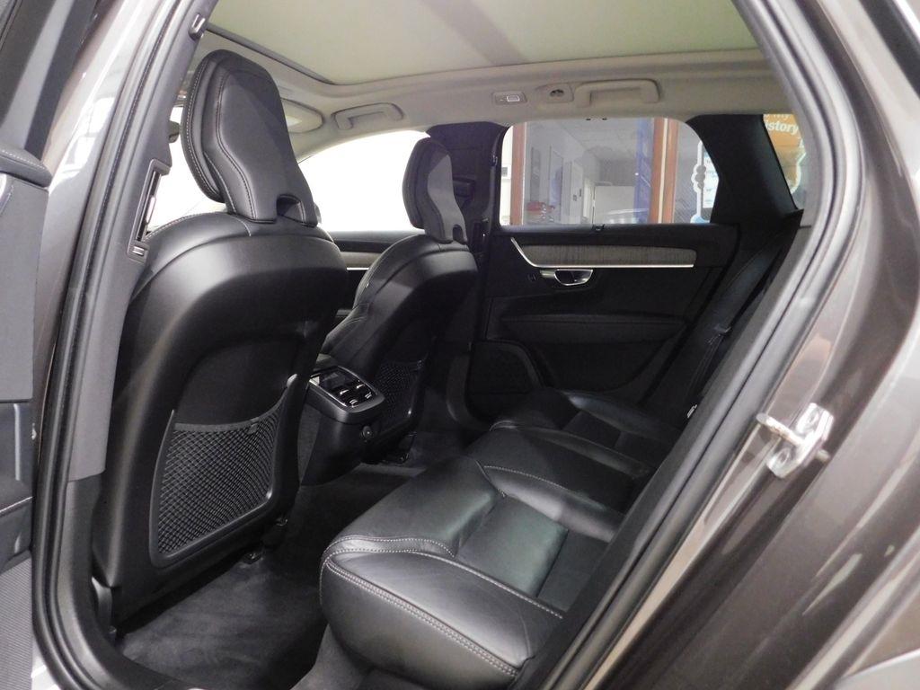 Volvo V90 Cross Country B6 Inscription 2022
