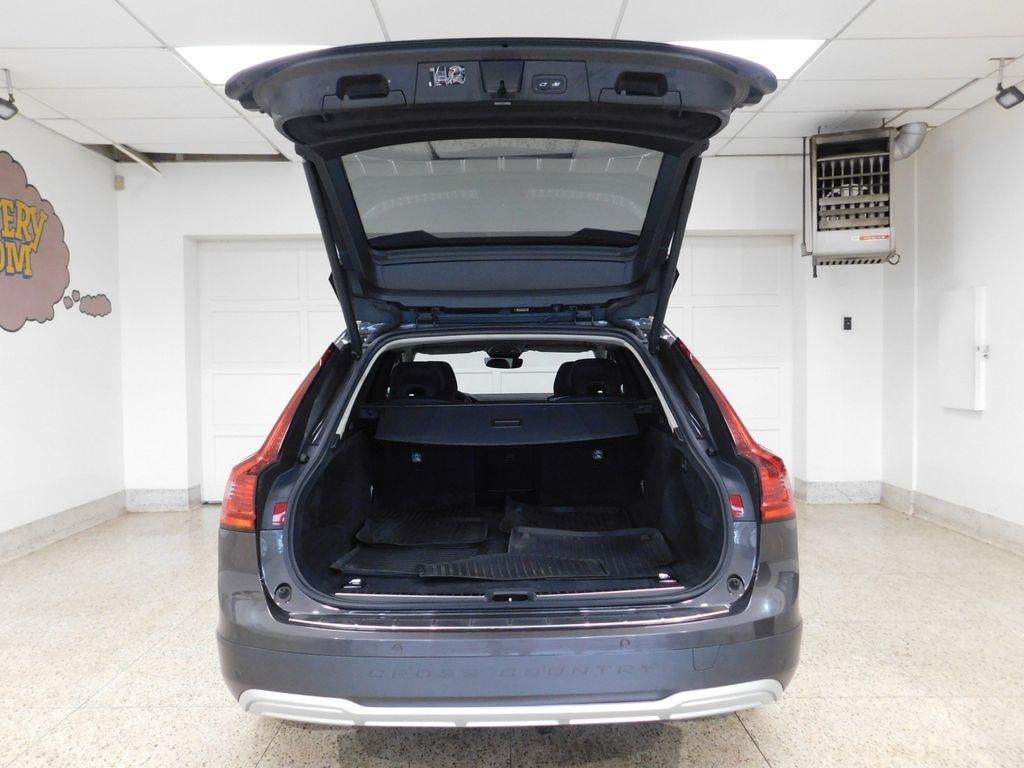 Volvo V90 Cross Country B6 Inscription 2022