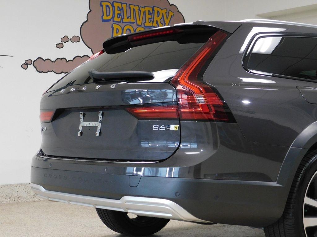 Volvo V90 Cross Country B6 Inscription 2022