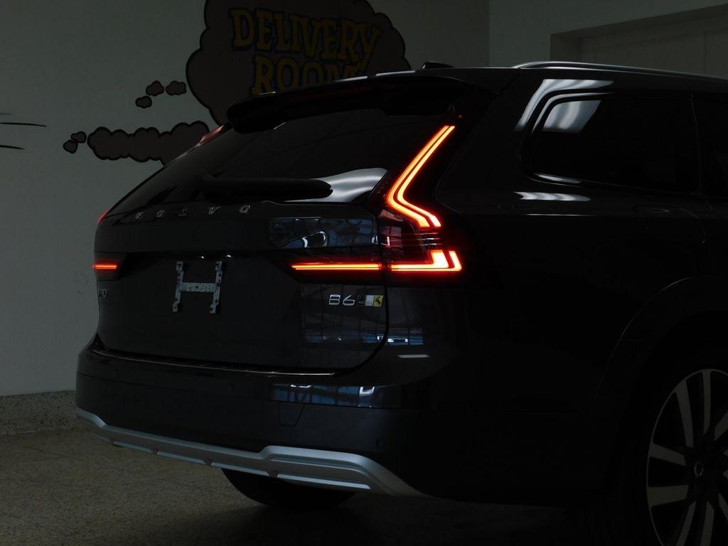 Volvo V90 Cross Country B6 Inscription 2022