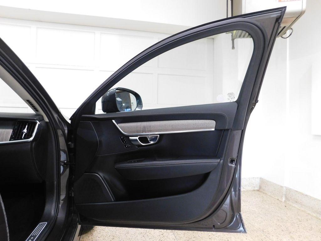 Volvo V90 Cross Country B6 Inscription 2022