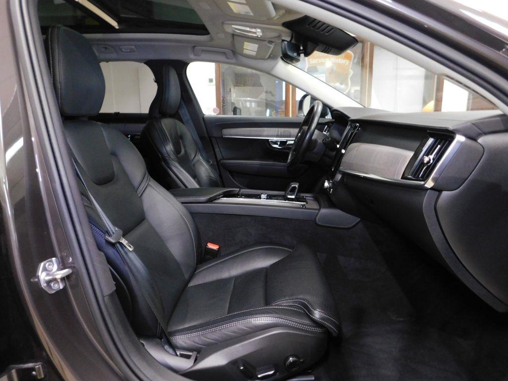 Volvo V90 Cross Country B6 Inscription 2022