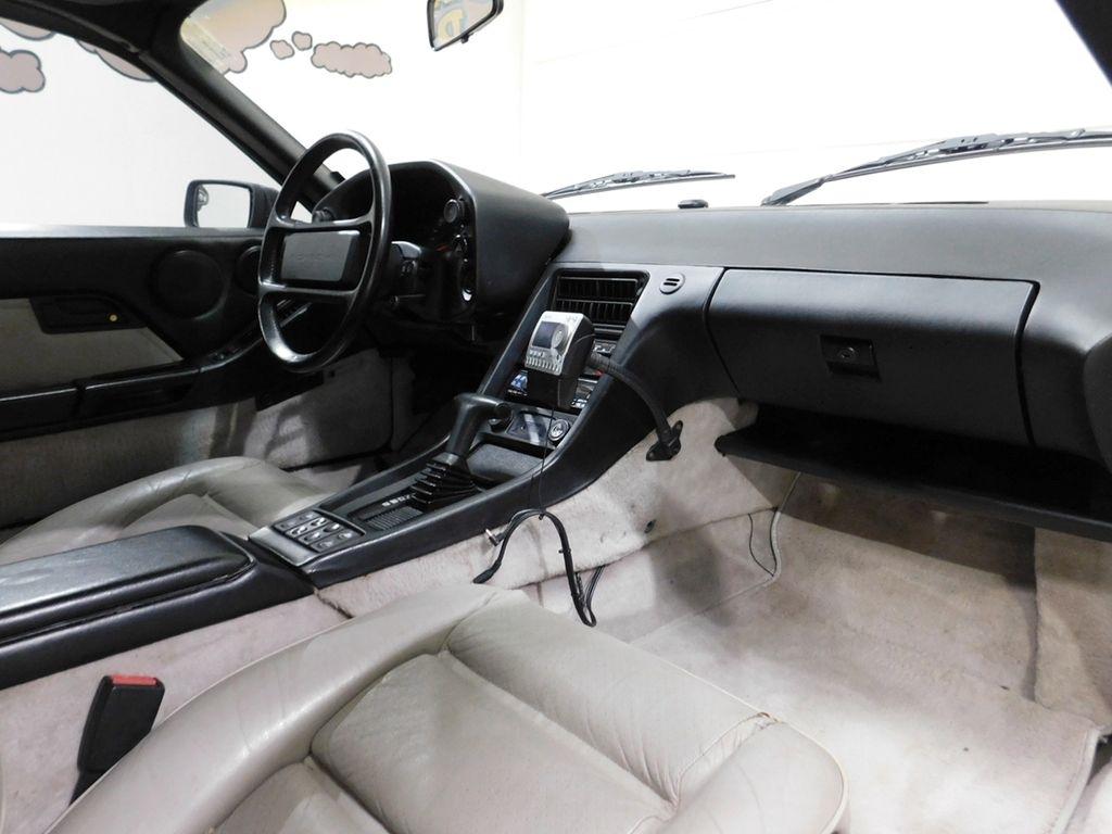 Porsche 928 S4 1989