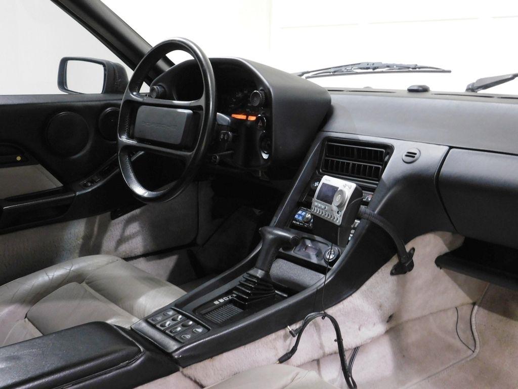 Porsche 928 S4 1989
