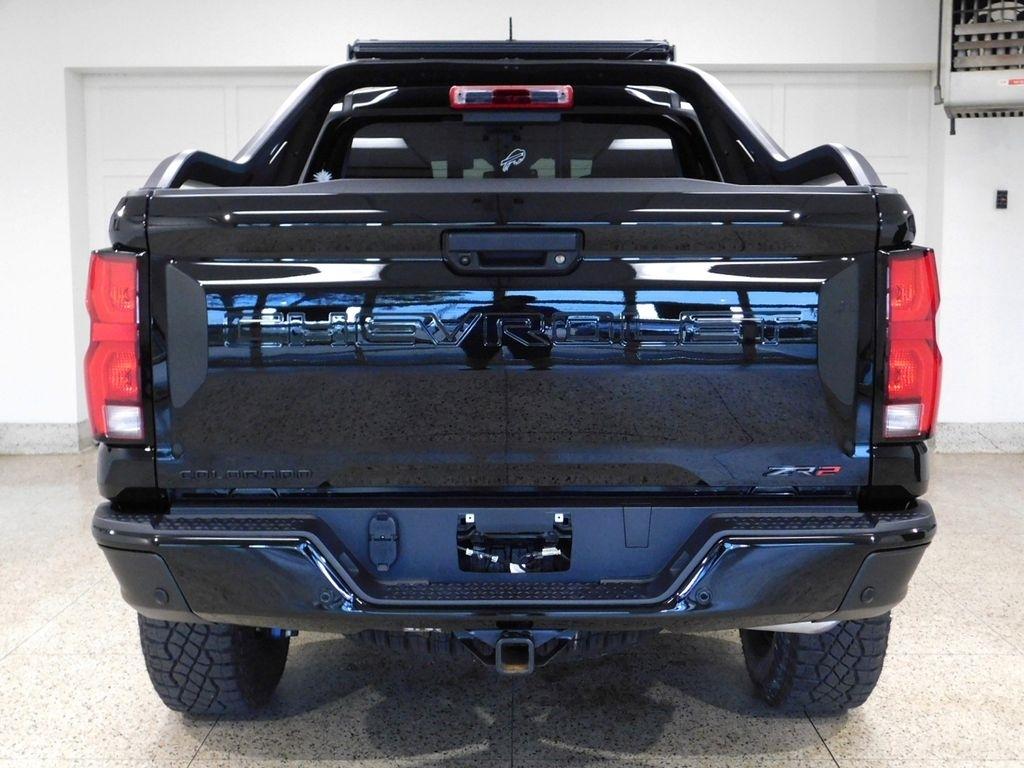 Chevrolet Colorado ZR2 Crew Cab 4WD 2025