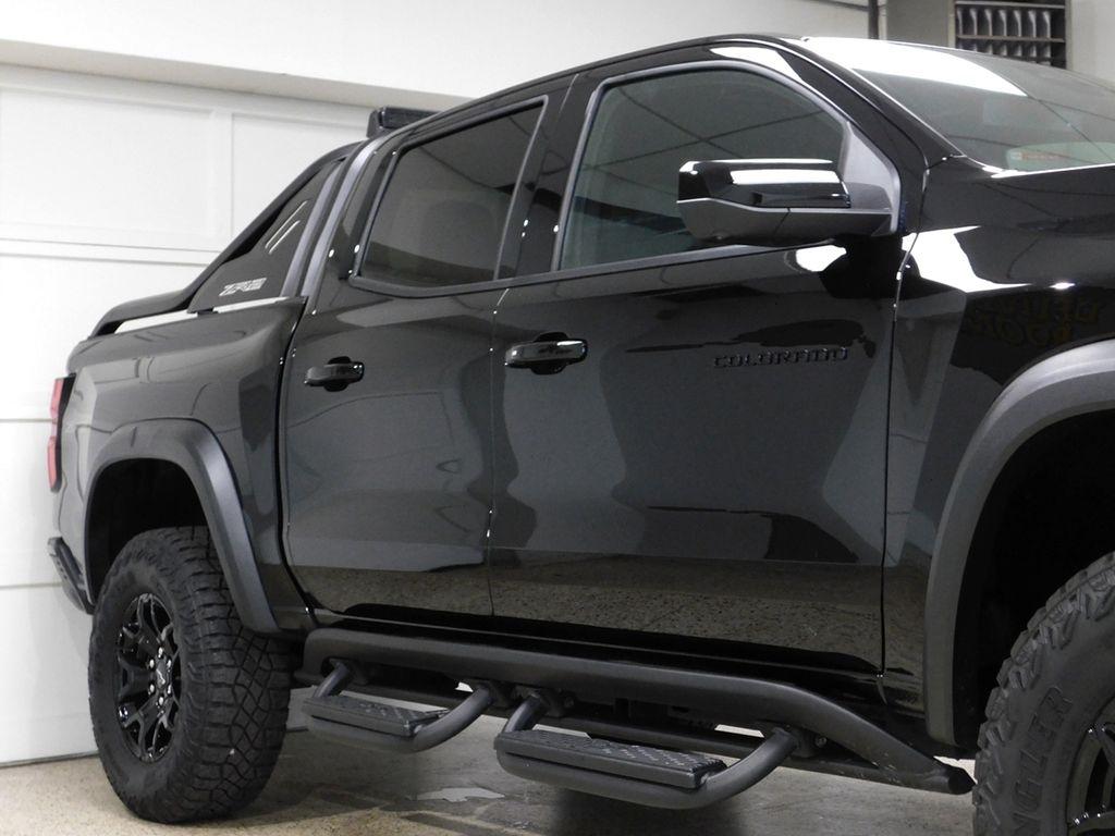 Chevrolet Colorado ZR2 Crew Cab 4WD 2025