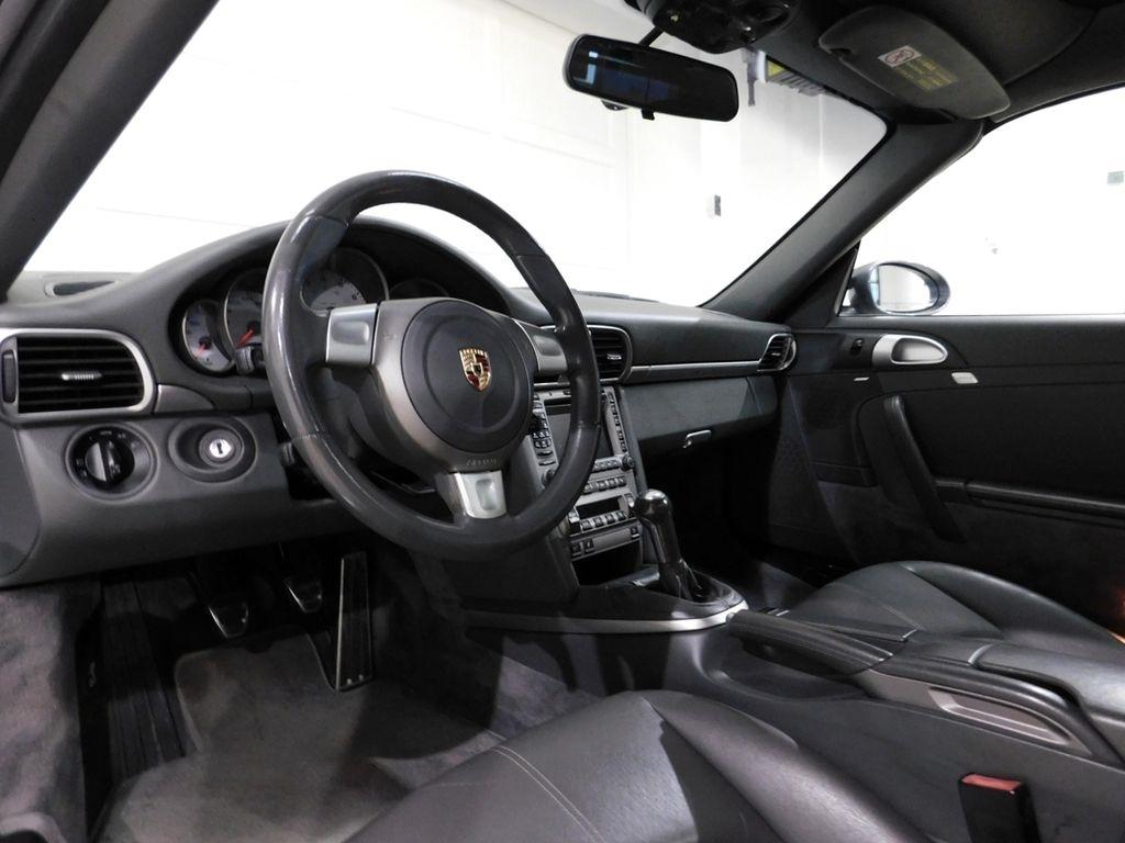 Porsche 911 Carrera S Cabriolet 2006