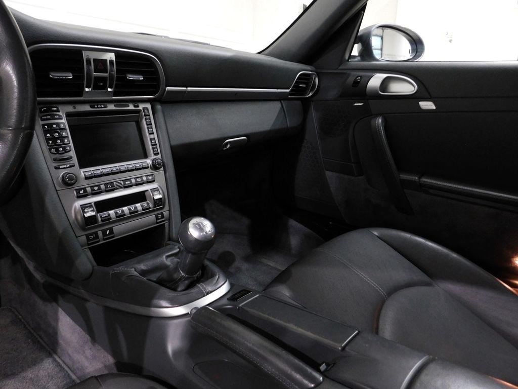 Porsche 911 Carrera S Cabriolet 2006