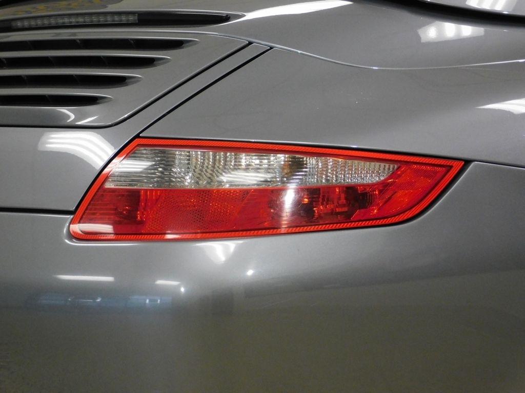 Porsche 911 Carrera S Cabriolet 2006