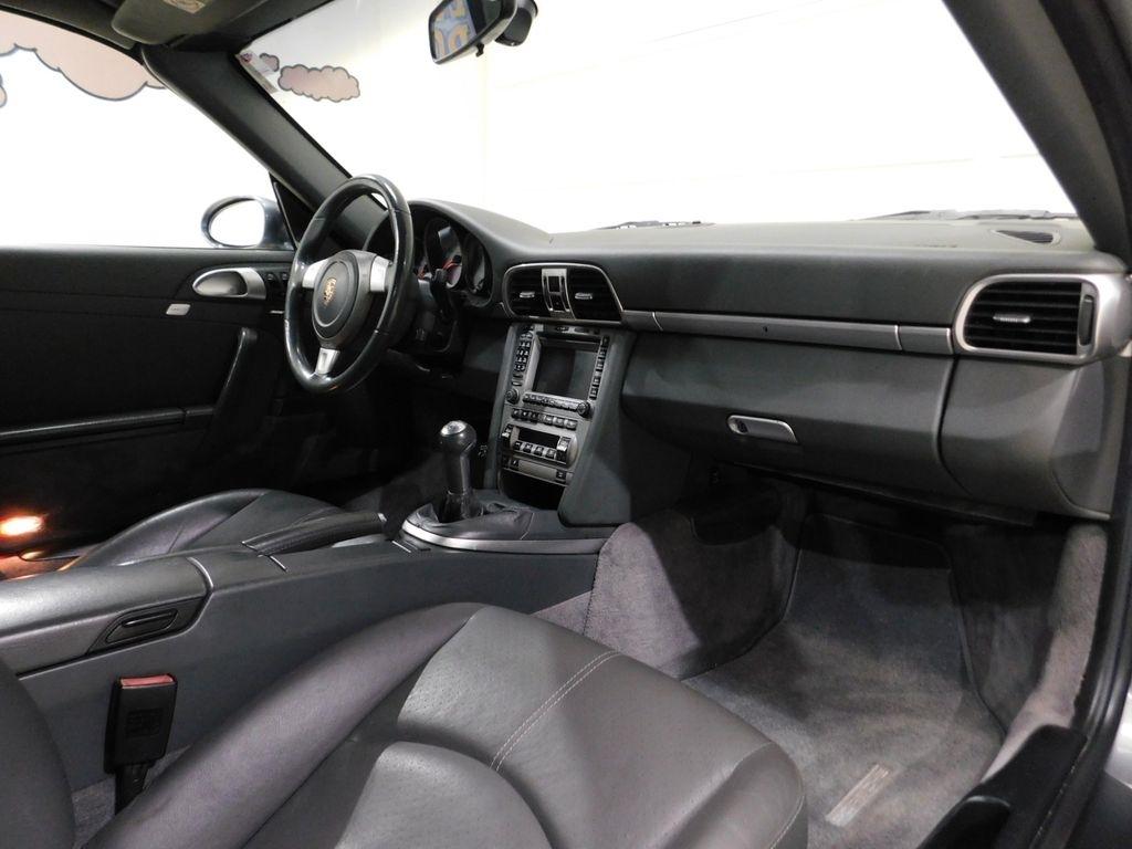 Porsche 911 Carrera S Cabriolet 2006