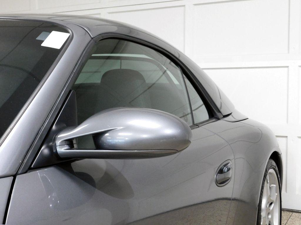 Porsche 911 Carrera S Cabriolet 2006