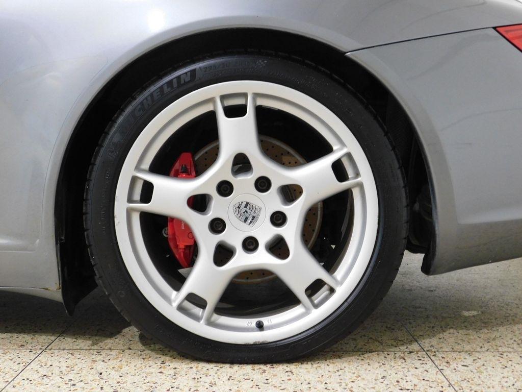 Porsche 911 Carrera S Cabriolet 2006