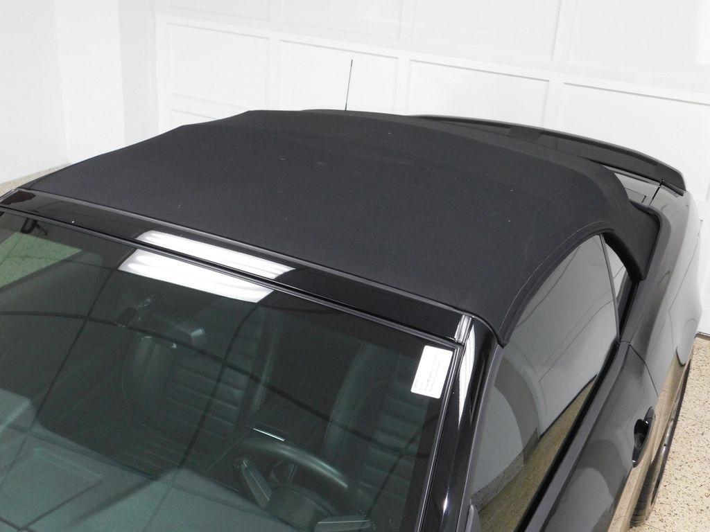 Ford Mustang GT convertible 2014