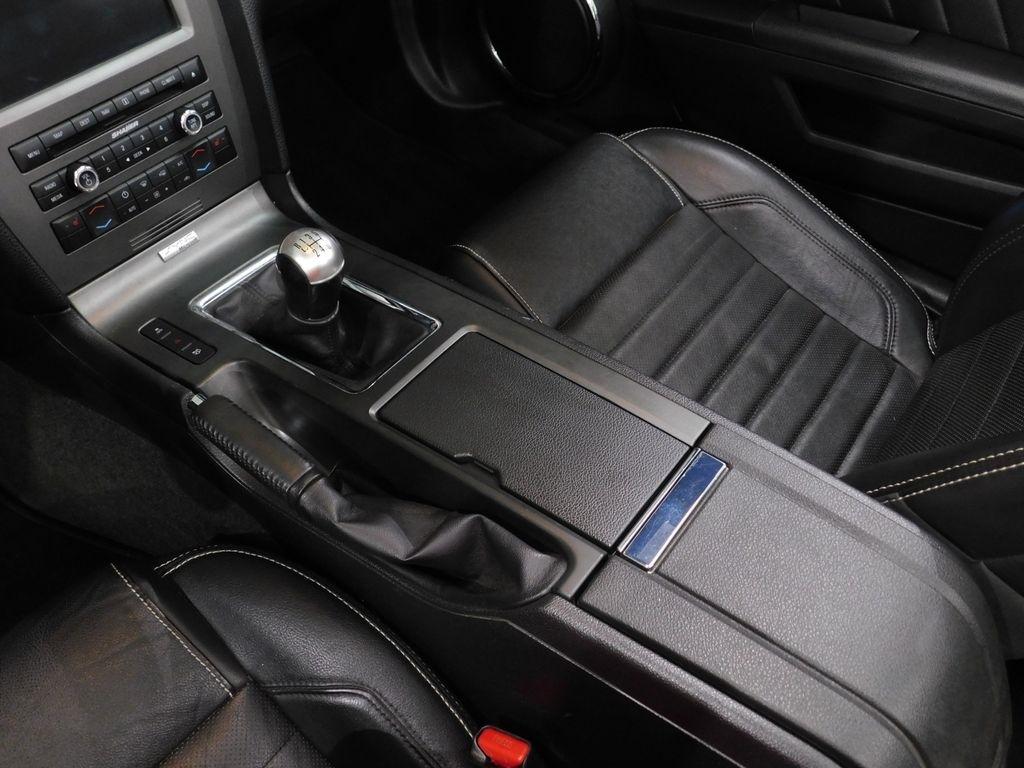 Ford Mustang GT convertible 2014