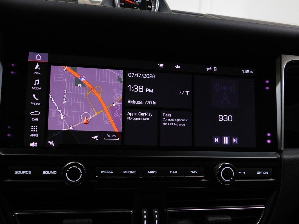 Porsche Macan GTS 2021
