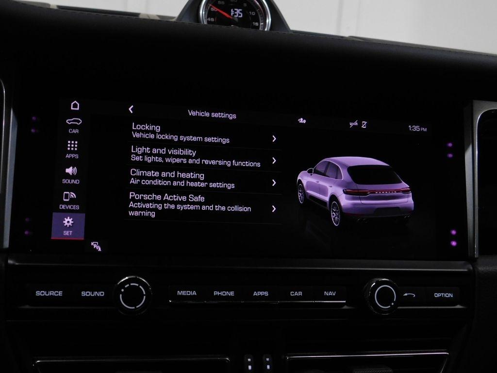 Porsche Macan GTS 2021